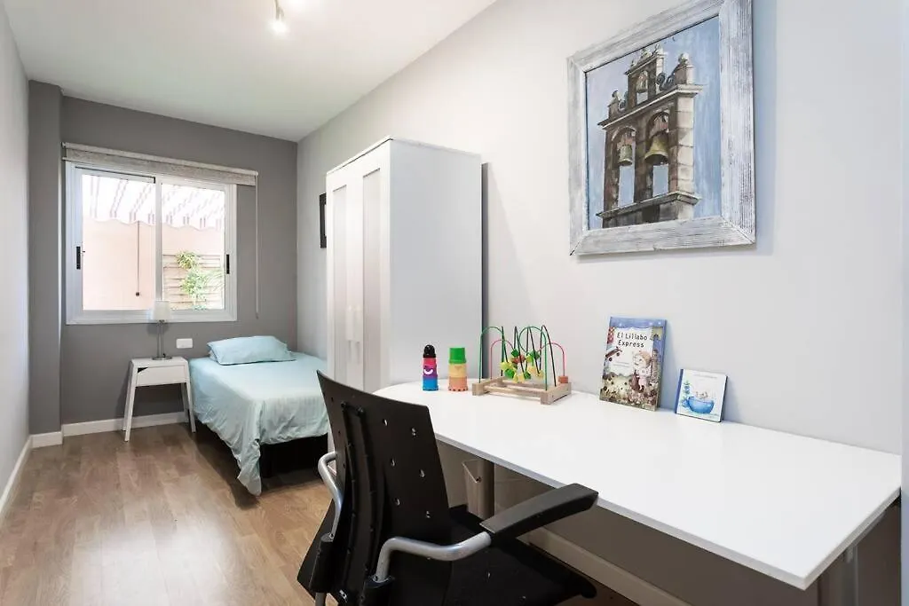 Calido Apartamento, Piscina, Wi-Fi 坎德拉里亚 西班牙