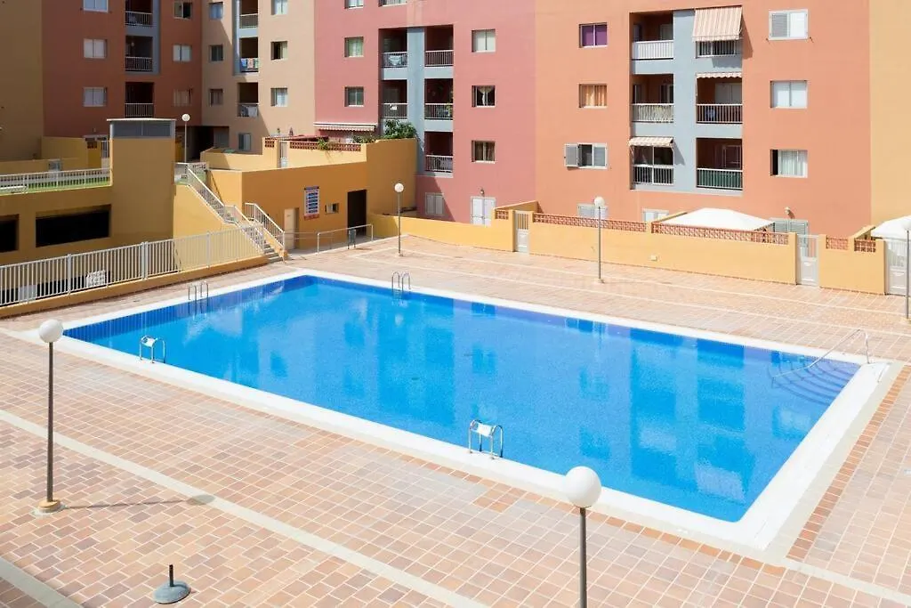 公寓 Calido Apartamento, Piscina, Wi-Fi 坎德拉里亚